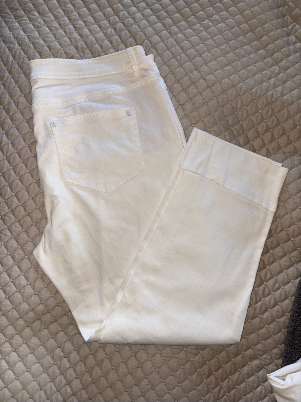 J. Jill White Cropped denim 12 like new